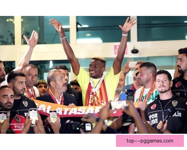 奥斯梅恩失主力后压哨租借土超豪门加拉塔萨雷震惊欧洲足坛